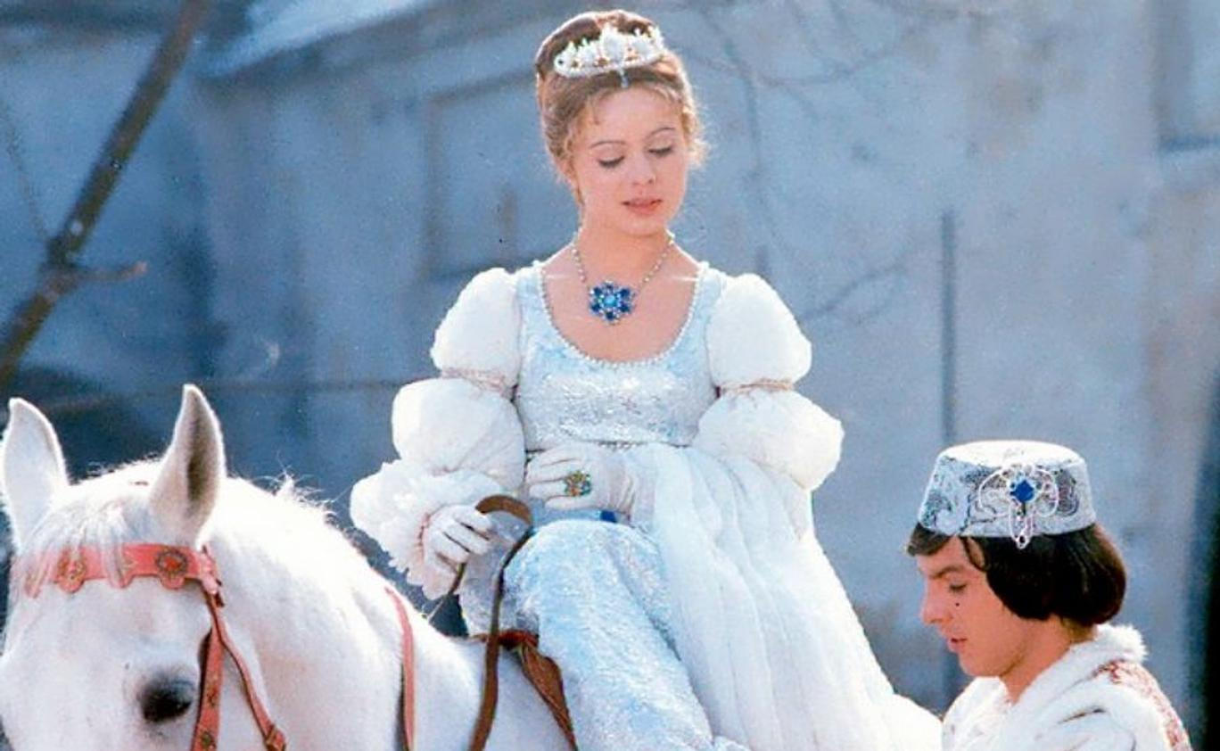 Václav Vorlíček - Tři oříšky pro Popelku