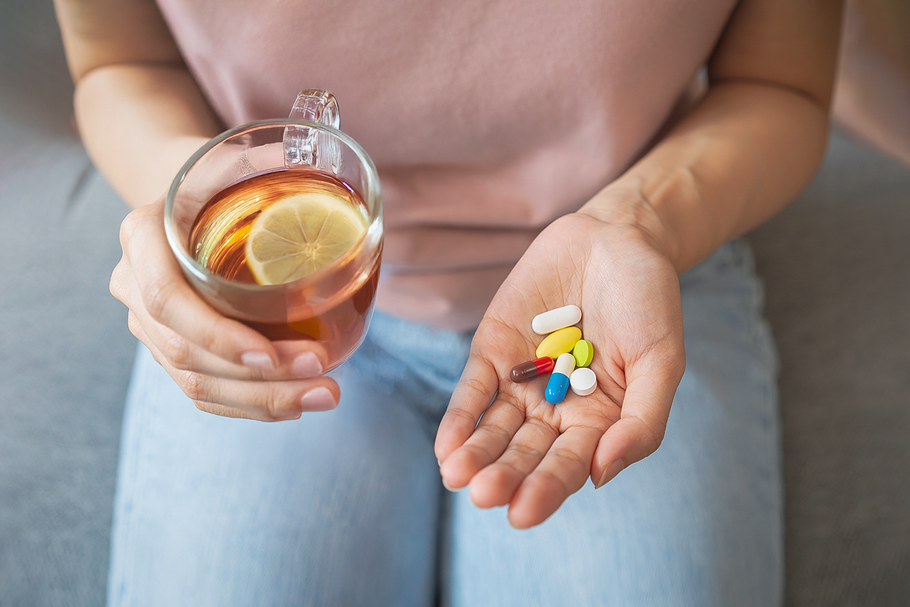 Pokud se přejíte natolik, že tělo nestíhá zpracovat všechen pokrm, mohou pomoci trávicí enzymy.