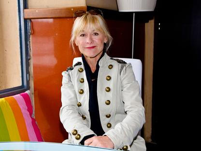 dana batulkova, zena