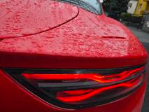 I zadní světla mají unikátní grafiku.