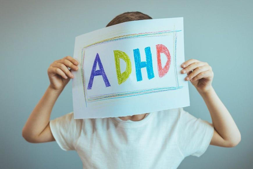 „Problémové“? Děti s ADHD mohou ve škole vzkvétat, porozumění ale chybí