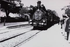 Takhle to začalo. Vlak přijíždí na nádraží v La Ciotat a první filmový trhák byl na světě.