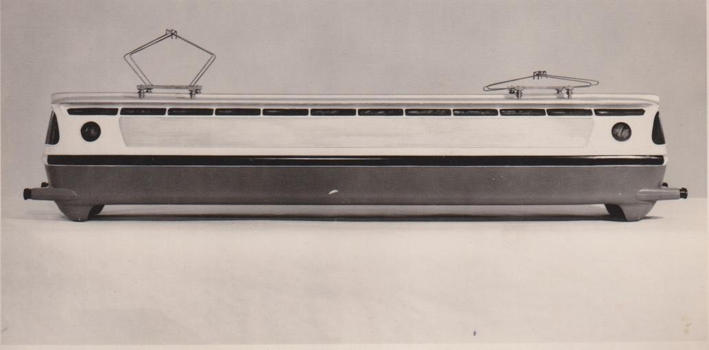 Zde se již rodí finální podoba Laminátky a vymýšlejí se barevné kombinace nátěru.