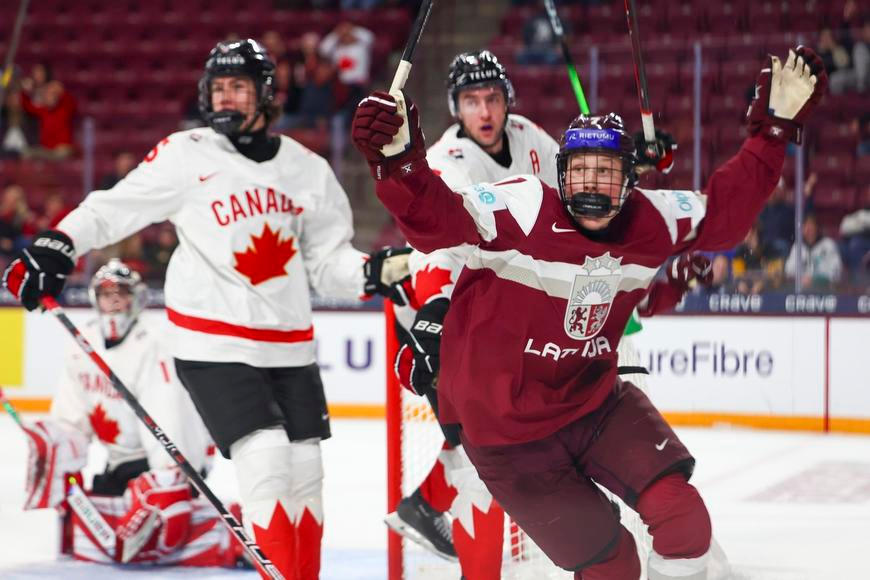 Čechům nepodali ruce a svaz se omlouval. Pak Kanaďané po roce ztratili s outsiderem