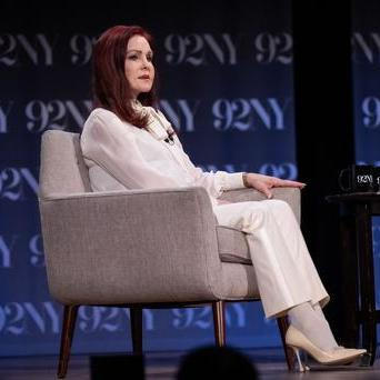 Priscilla Presleyová