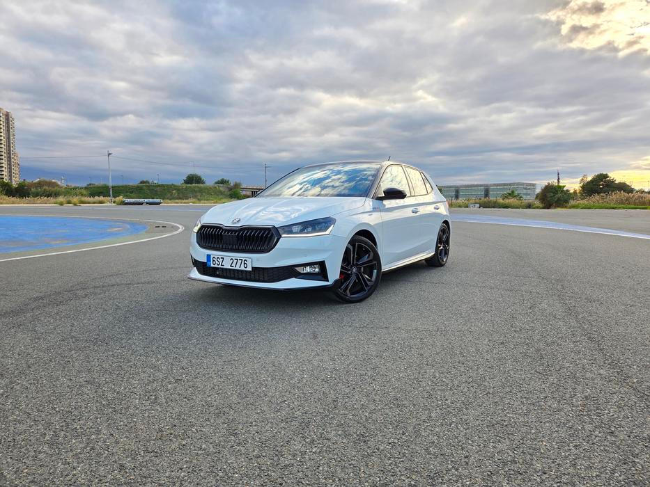 Je to oslava 130 let mladoboleslavské automobilky, která vznikla v roce 1895.