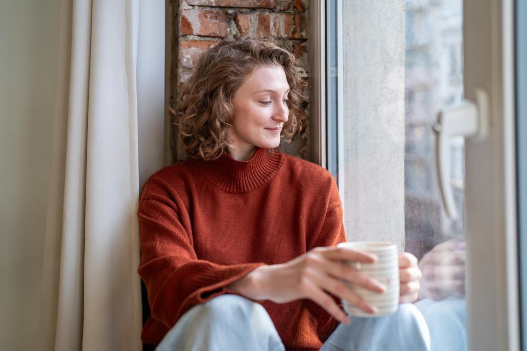 Calm,Satisfied,Woman,Freelancer,Taking,Pause,From,Remote,Work,For