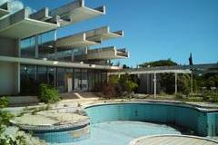 Hotel Haludovo dnes zeje prázdnotou.