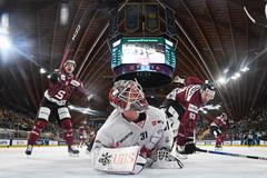 Switzerland Spengler Cup Hockey