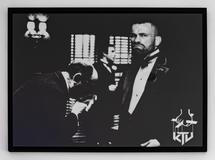 Od kamarádů dostal bojovník nejeden originální portrét.