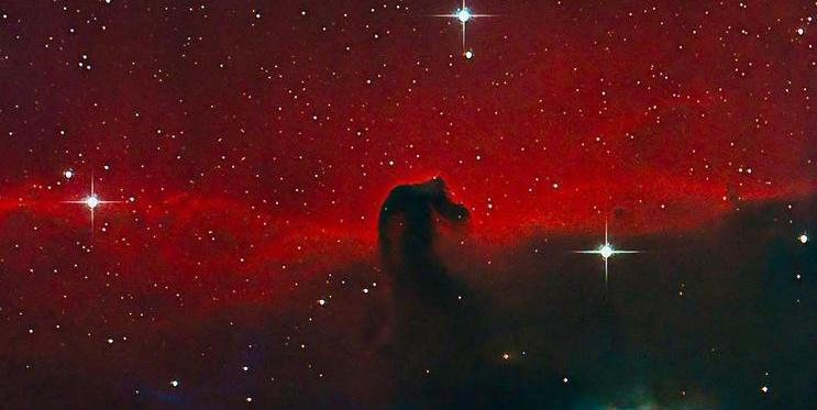 Vesmírný kůň na obloze: Symbolická podívaná nad Havají uchvátila astronomy.