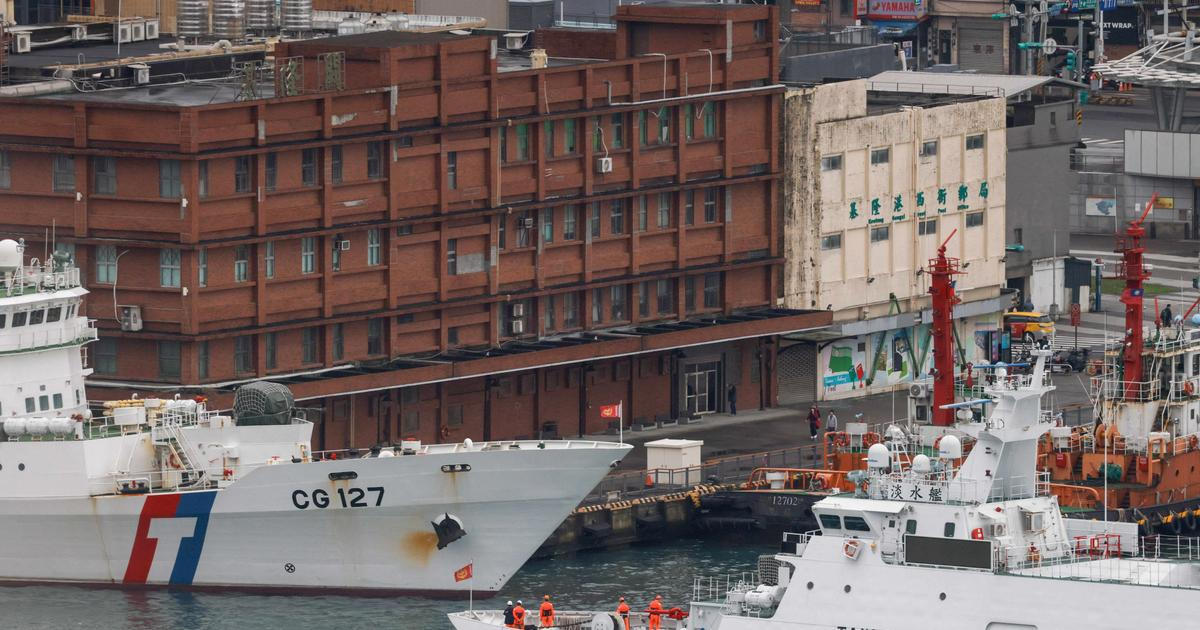 Čínské manévry u Tchaj-wanu. Vojenské lodě odplouvají, cvičení ale nekončí