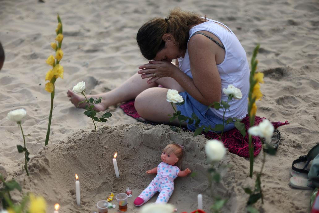 Believers of Afro-Brazilian religions pay tribute to Yemanja