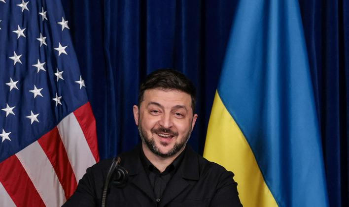U.S. President Trump meets Ukrainian President Zelenskiy in Florida