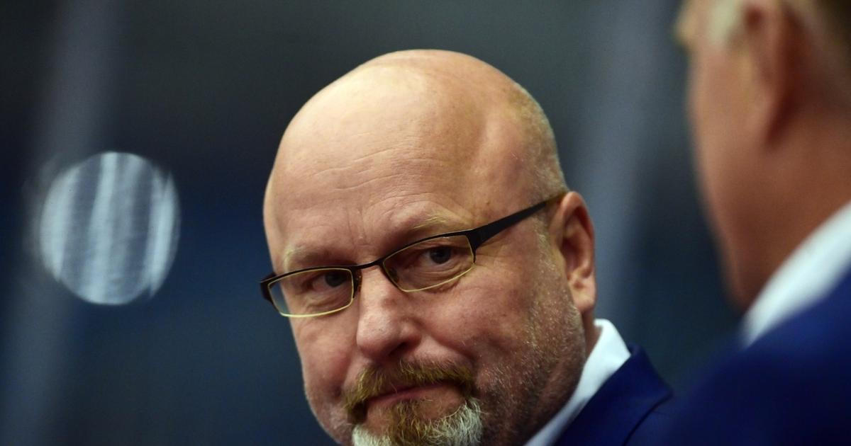 Augustu vystrašila slabota s Lotyšskem. Vadílo mu sebevědomí, vítr v sestavě nezabral