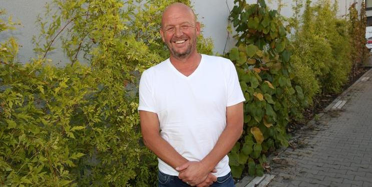 Přes telefonicky asistovanou resuscitaci a následné oživování se herce Pavla Nečase nepodařilo zachránit.