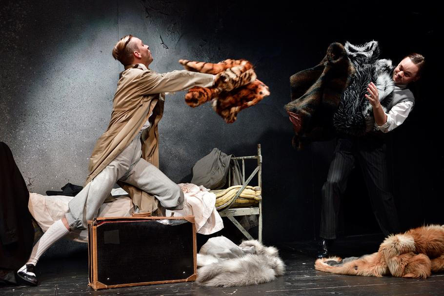 Komorní muzikál Thrill Me v pražském Divadle v Celetné.