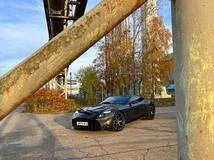 Aston Martin Vanquish.