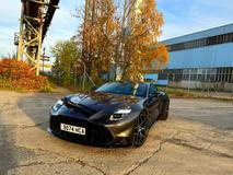 Aston Martin Vanquish.