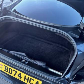 Aston Martin Vanquish.