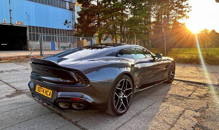 Aston Martin Vanguish