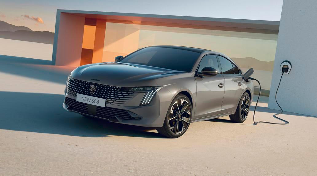 Ani modernizace z roku 2023 Peugeotu 508 nepomohla k lepším prodejním číslům. Jeho produkce tak na přelomu let 2024 a 2025 definitivně skončila, v Česku už se model střední třídy nenabízel delší dobu. Peugeot místo něj sází na SUV, případně o kousek menší model 408.