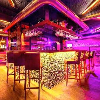 Z noční oslavy se stala tragédie. Crans-Montana truchlí