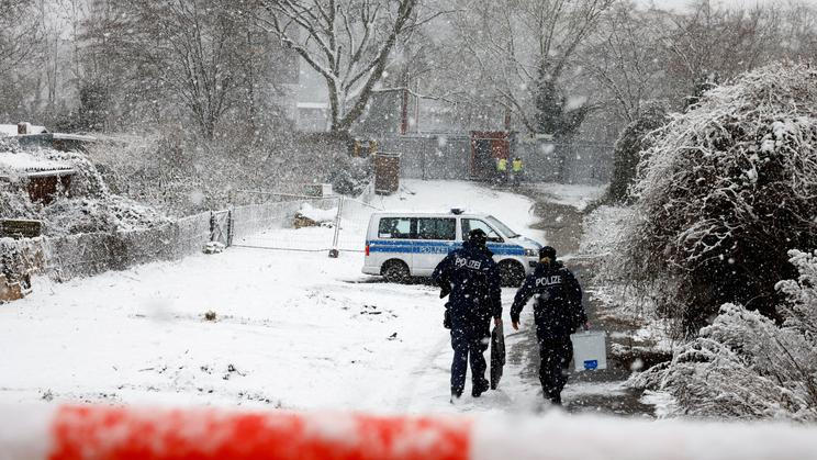V německé metropoli napadl sníh a panují teploty pod bodem mrazu. Oprava energetické sítě zničené požárem se ukazuje jako neobvykle složitá, uvedla v sobotu večer agentura DPA.
