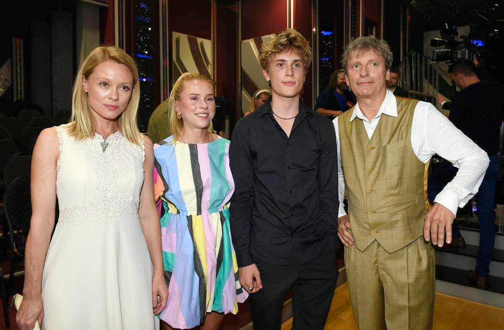 Linda Rybová, David Prachař, Mariana Prachařová, František Prachař