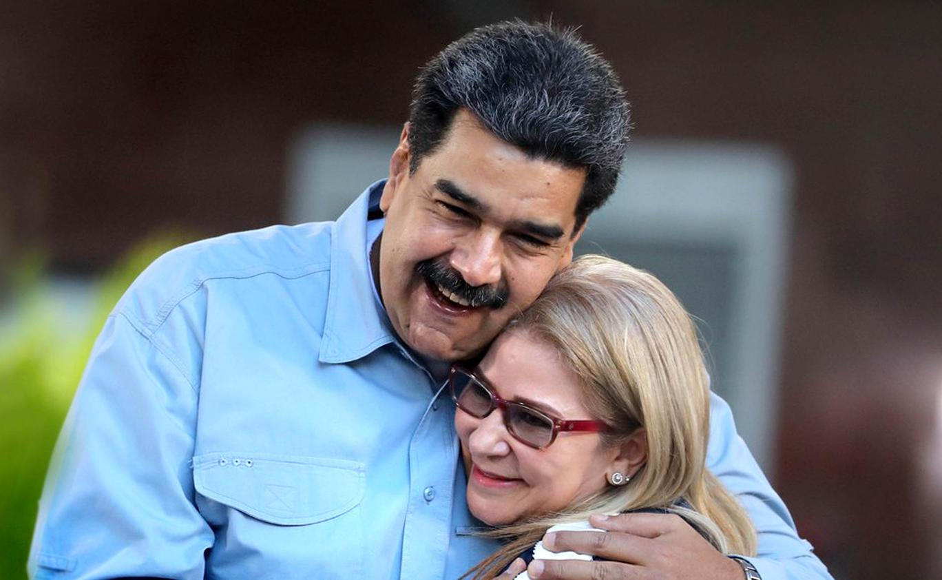 Maduro thanks for marches the invites to sign letter rejecting US interference in Venezuela