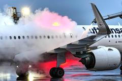 Evropa v zimním hávu: sníh, zpoždění a fotky, které stojí za to