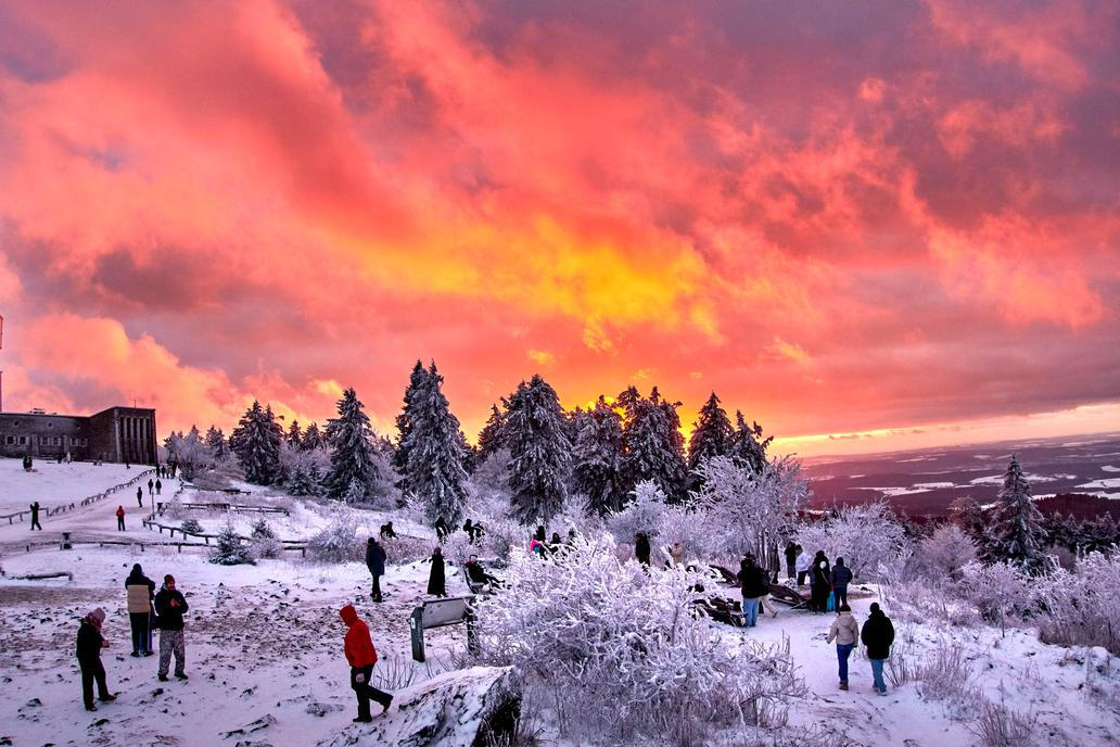 Evropa v zimním hávu: sníh, zpoždění a fotky, které stojí za to