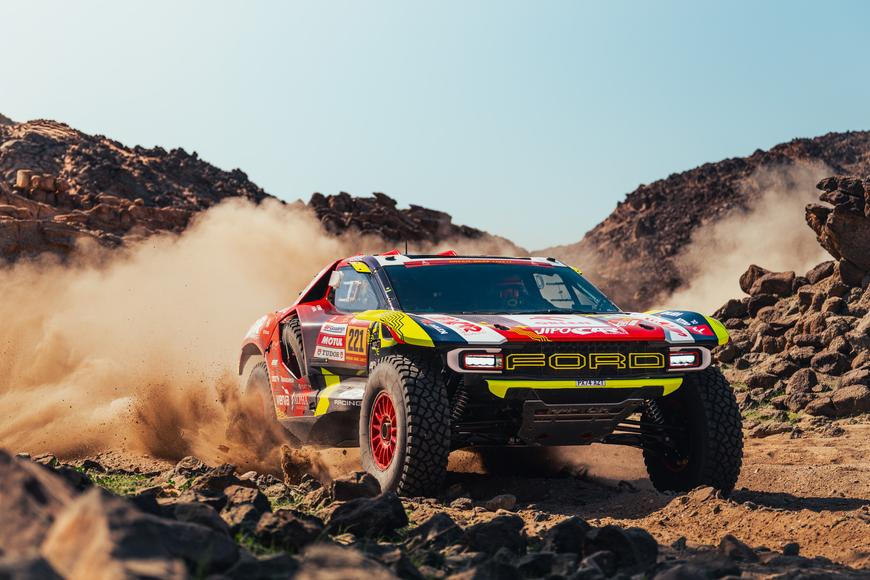 Životní výsledek českého jezdce. Prokop se na Dakaru blýskl druhým místem