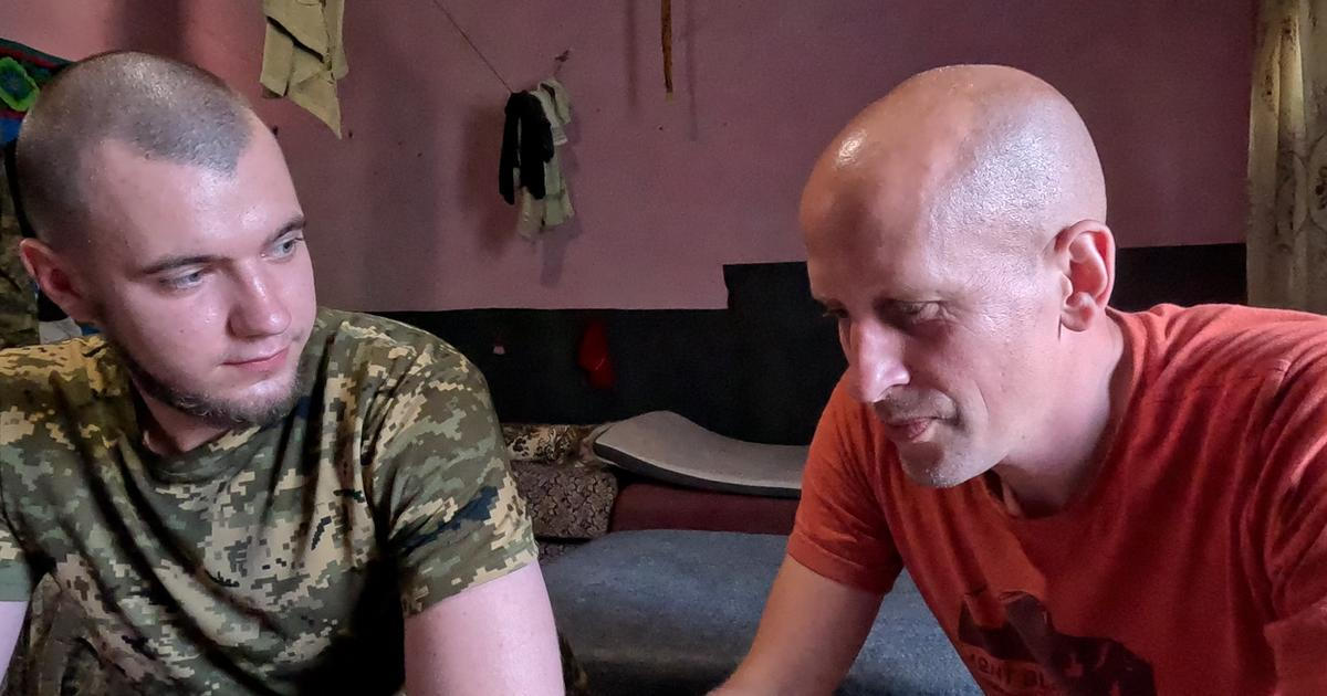 Mladý Ukrajinec popisuje překvapivé úskalí padajících granátů. „Něco na nás číhá.“