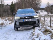 Dacia Bigster v zimním terénu