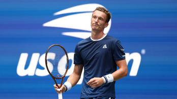 Jiří Lehečka  ve čtvrtfinále US Open proti Carlosi Alcarazovi