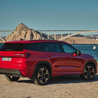 4. Škoda Kodiaq - 10 854 prodaných kusů (meziročně +5,09 %)