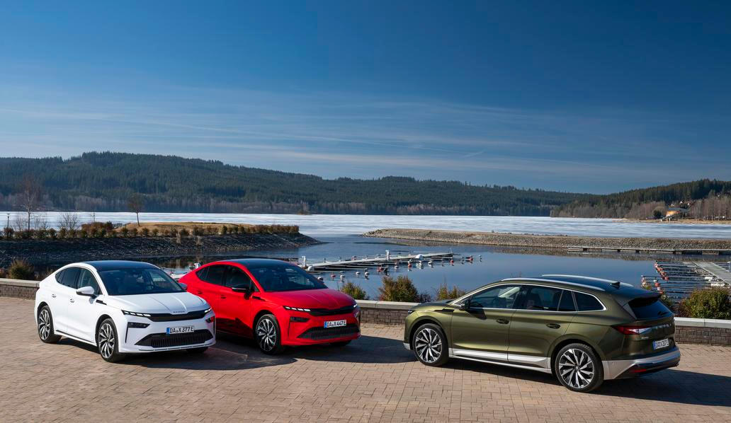 19. Škoda Enyaq - 2386 prodaných kusů (meziročně +45,40 %)