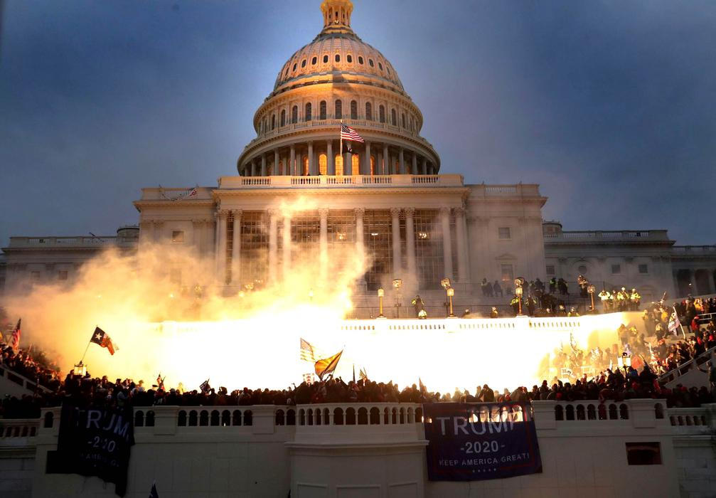 Hrdinové, nebo povstalci? Bitva o Kapitol pokračuje