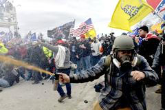 Hrdinové, nebo povstalci? Bitva o Kapitol pokračuje