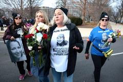 Hrdinové, nebo povstalci? Bitva o Kapitol pokračuje