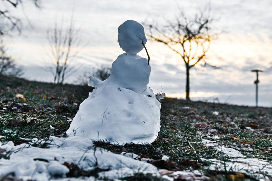 Česko se mění v ledové království, zamrzají i řeky. Výrazný zlom nastane v pátek