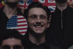 Timothée Chalamet jako ambiciózní hráč stolního tenisu ve filmu Velký Marty.