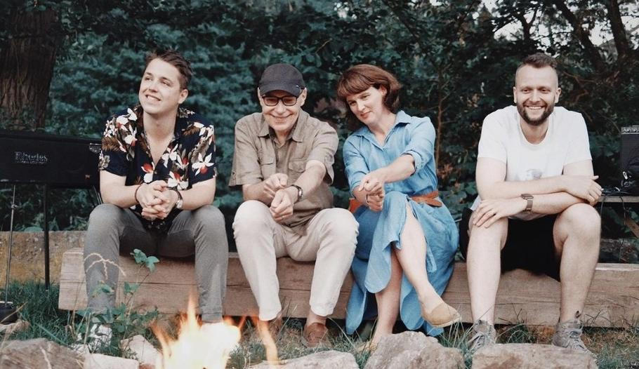 Zpěvačka Markéta Foukalová staví hudební projekt Folk Q na kontrastu civilních melodií a jazzového výrazu.