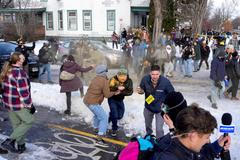 Floydovo město znovu krvácí. Agent ICE zastřelil ženu v pohybujícím se autě