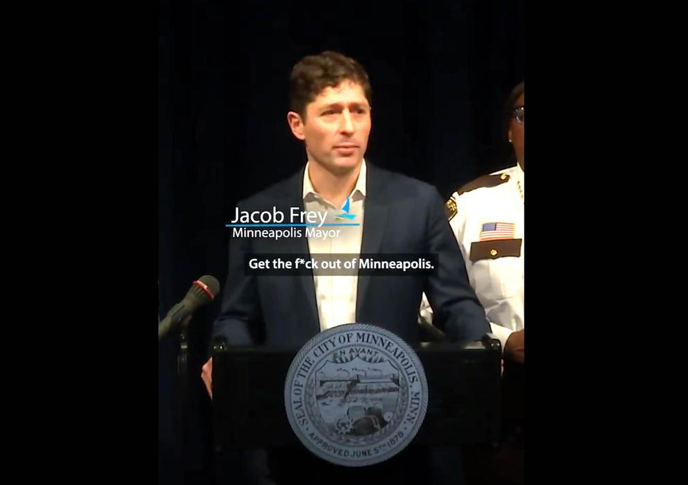 Floydovo město znovu krvácí. Agent ICE zastřelil ženu v pohybujícím se autě