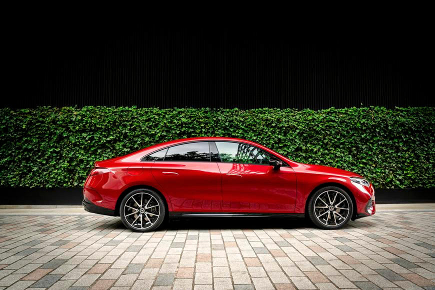 Elroq byl blízko, nakonec ale vyšel naprázdno. Autem roku je po půl století Mercedes