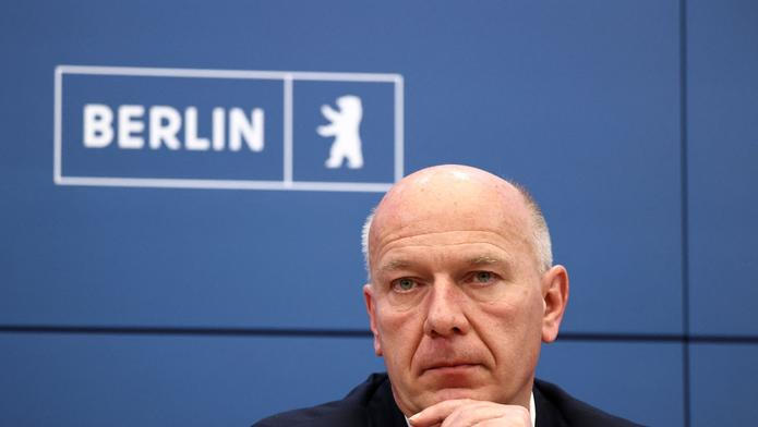 Berlin's Governing Mayor Kai Wegner attends a press conference after a blackout in the southern districts of Berlin