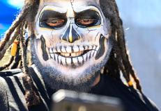 Škoda tyhle fotky minout: diktátor v mundúru, Zjevení Páně nebo radost z oříšku