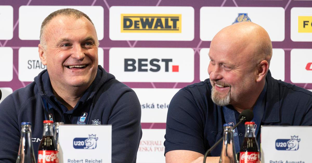 Domů ani nedoletíme, bál se trenér stříbrných juniorů. Myslel, že jde o mstu Kanaďanů